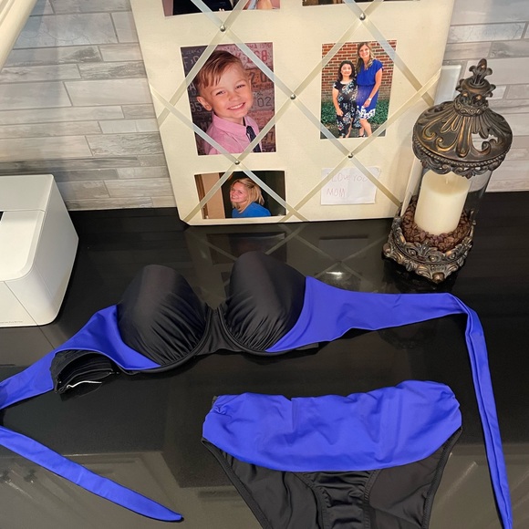 SOLD - Venus convertible swimsuit - Picture 4 of 5